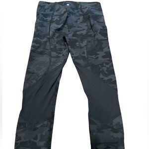 Lululemon leggings size 8